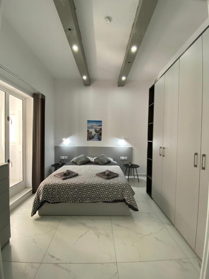Seaside Apartment In Gzira מראה חיצוני תמונה